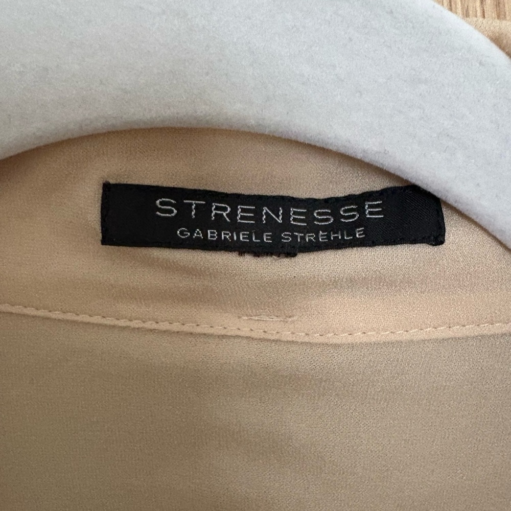 Women's Strenesse by Gabriele Strehle Button Down Silk Blouse - Size 6 - Picture 6 of 8